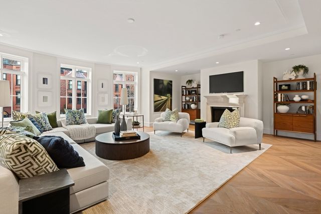 397 Commonwealth Avenue 2, Boston, MA 02215