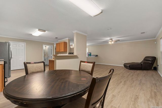 6011 Plumbago, San Antonio, TX 78218