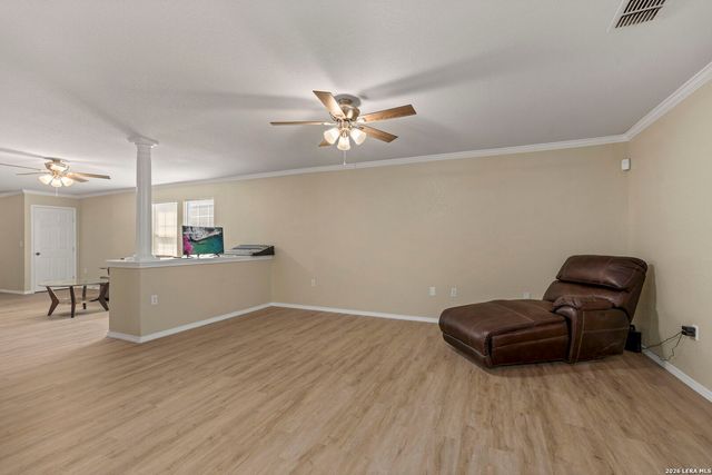 6011 Plumbago, San Antonio, TX 78218
