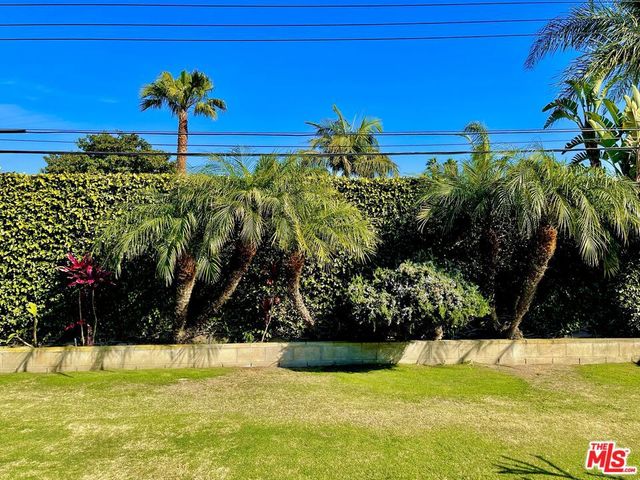 16622 Tiber Lane, Huntington Beach, CA 92647