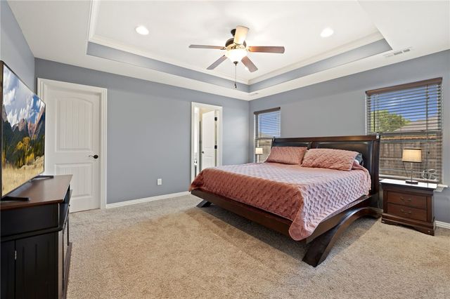 707 Sedgwick Drive, Prairie Grove, AR 72753