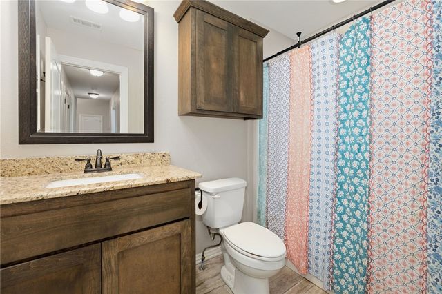 707 Sedgwick Drive, Prairie Grove, AR 72753