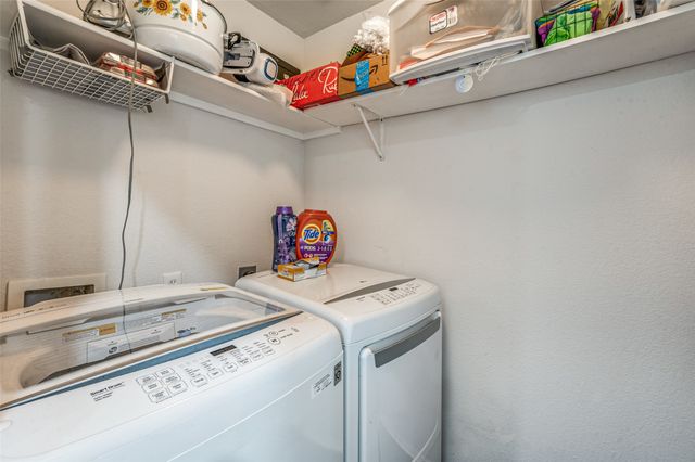 4372 Onyx Drive, Carrollton, TX 75010