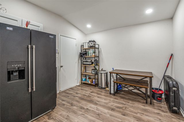 4372 Onyx Drive, Carrollton, TX 75010