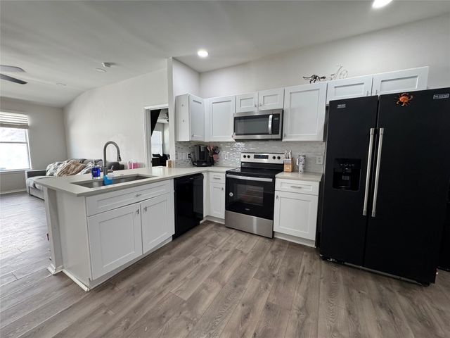 4372 Onyx Drive, Carrollton, TX 75010