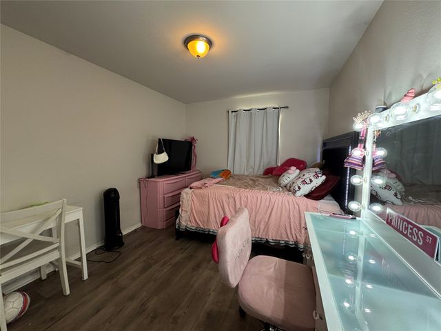 4372 Onyx Drive, Carrollton, TX 75010