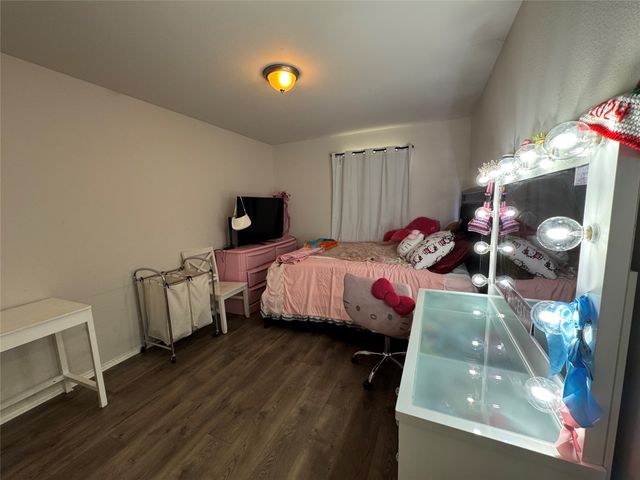 4372 Onyx Drive, Carrollton, TX 75010