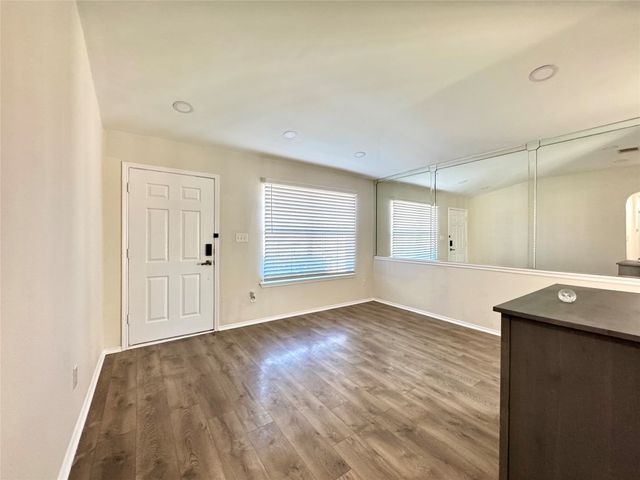 4372 Onyx Drive, Carrollton, TX 75010