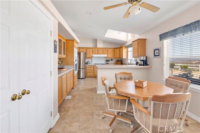 39597 Calle Escalona, Temecula, CA 92592