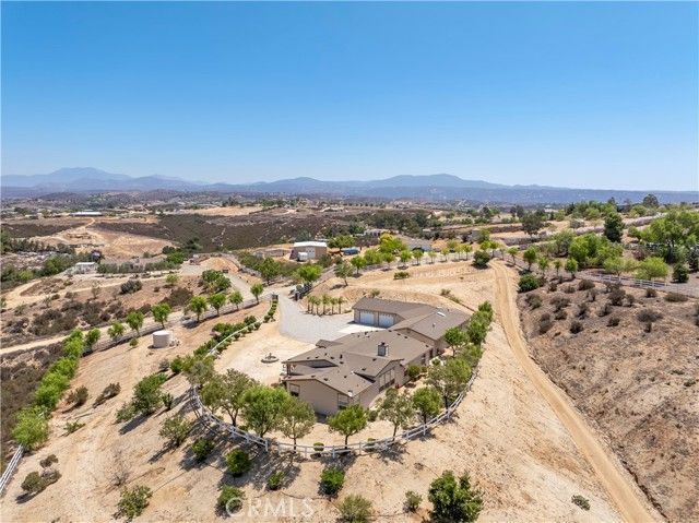 39597 Calle Escalona, Temecula, CA 92592