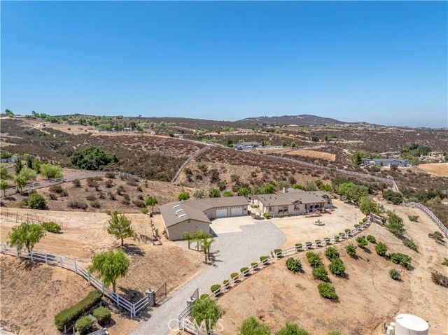 39597 Calle Escalona, Temecula, CA 92592