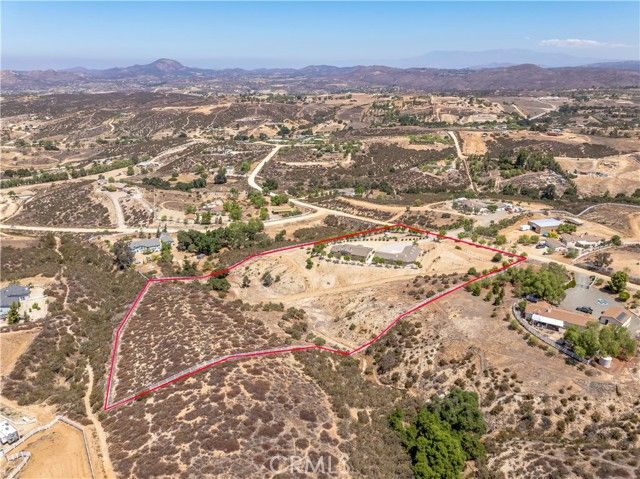 39597 Calle Escalona, Temecula, CA 92592