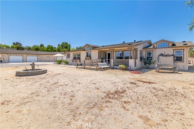 39597 Calle Escalona, Temecula, CA 92592