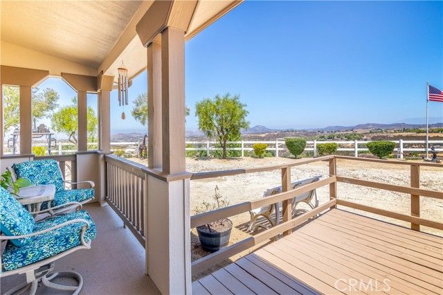39597 Calle Escalona, Temecula, CA 92592