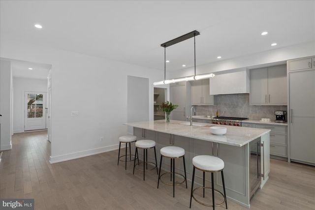 3709 BRANDYWINE ST NW, Washington, DC 20016