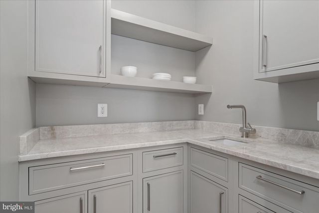 3709 BRANDYWINE ST NW, Washington, DC 20016