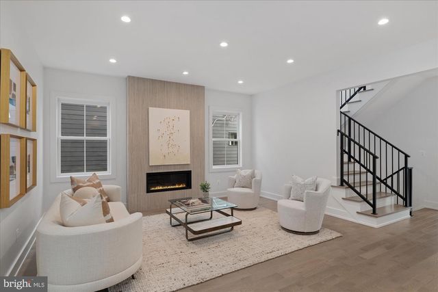 3709 BRANDYWINE ST NW, Washington, DC 20016