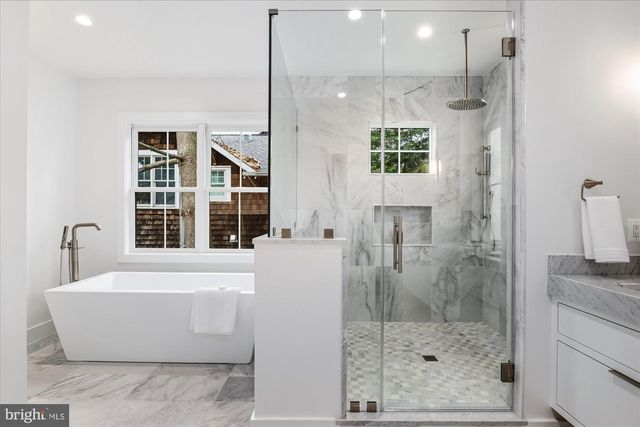 3709 BRANDYWINE ST NW, Washington, DC 20016