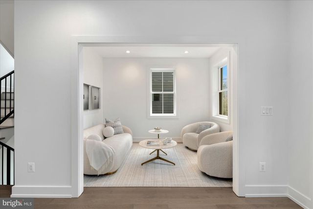 3709 BRANDYWINE ST NW, Washington, DC 20016