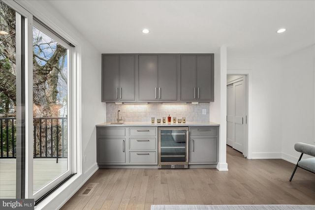 3709 BRANDYWINE ST NW, Washington, DC 20016