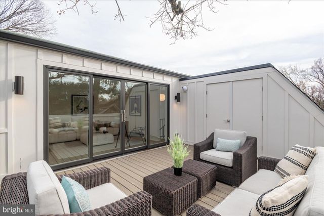 3709 BRANDYWINE ST NW, Washington, DC 20016