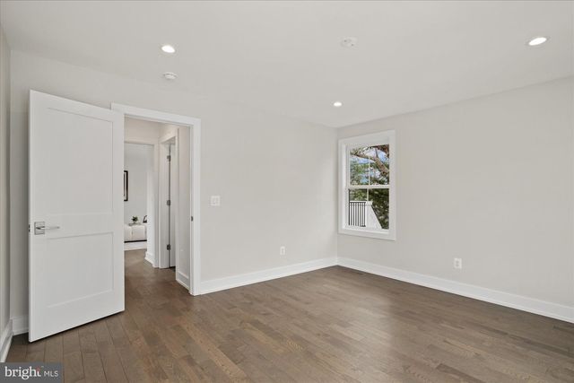 3709 BRANDYWINE ST NW, Washington, DC 20016