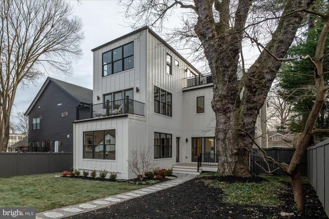 3709 BRANDYWINE ST NW, Washington, DC 20016