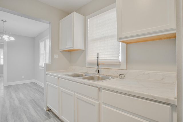 2108 20th Street, Lubbock, TX 79411