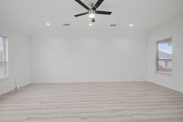 4056 Overlook Way, Weatherford, TX 76085