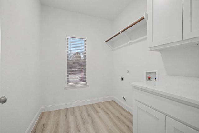 4056 Overlook Way, Weatherford, TX 76085