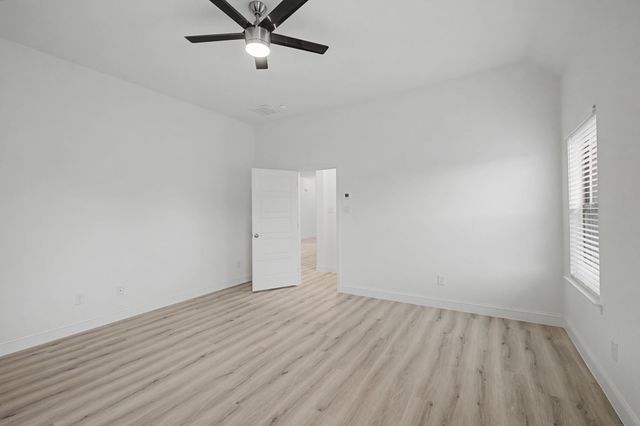 4056 Overlook Way, Weatherford, TX 76085