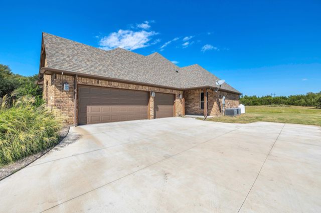 4056 Overlook Way, Weatherford, TX 76085