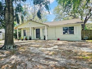 10932 N 21ST STREET, Tampa, FL 33612
