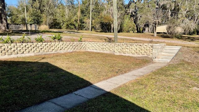 13216 CURLEY ROAD, Dade City, FL 33525