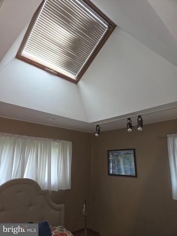 833 NORFOLK RD, Jenkintown, PA 19046