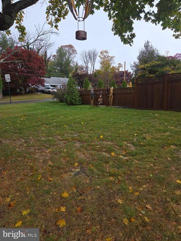 833 NORFOLK RD, Jenkintown, PA 19046