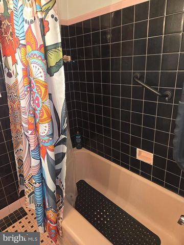 833 NORFOLK RD, Jenkintown, PA 19046