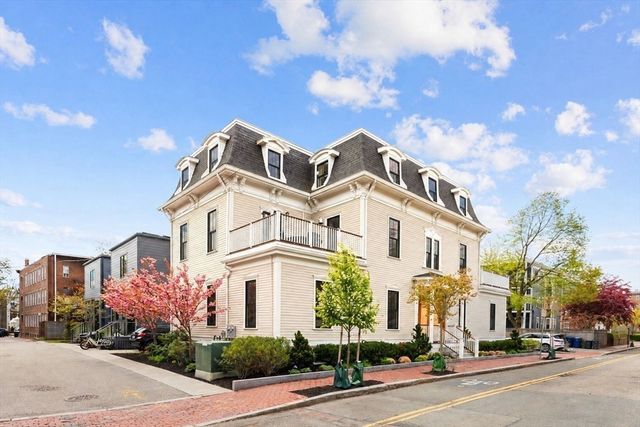 160 Norfolk St 1, Cambridge, MA 02139