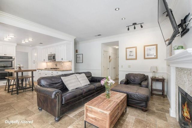 975 Rose Arbor Drive, San Marcos, CA 92078