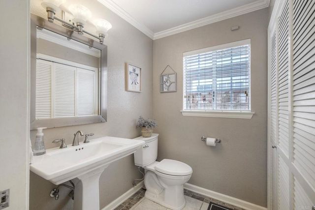 975 Rose Arbor Drive, San Marcos, CA 92078