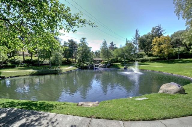 975 Rose Arbor Drive, San Marcos, CA 92078