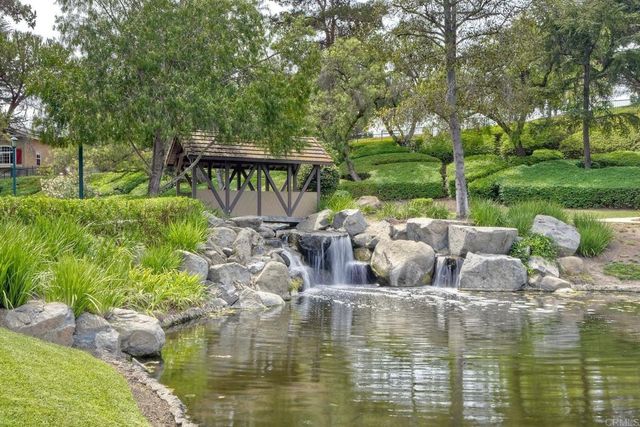 975 Rose Arbor Drive, San Marcos, CA 92078