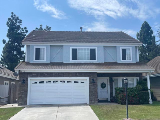 975 Rose Arbor Drive, San Marcos, CA 92078