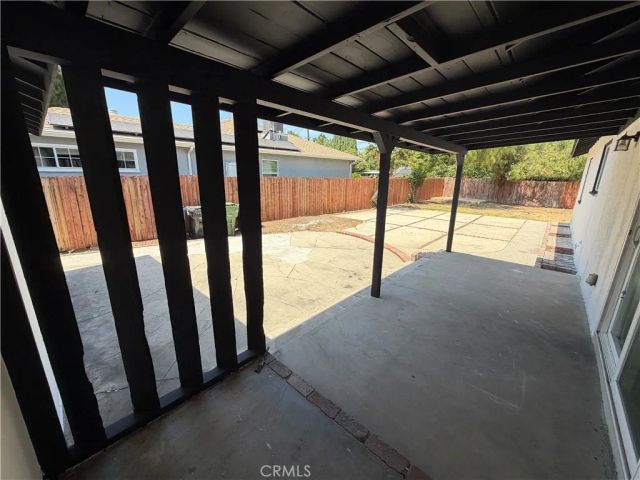 6944 Lurline Avenue, Winnetka, CA 91306