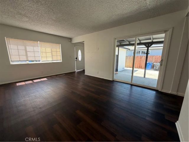 6944 Lurline Avenue, Winnetka, CA 91306