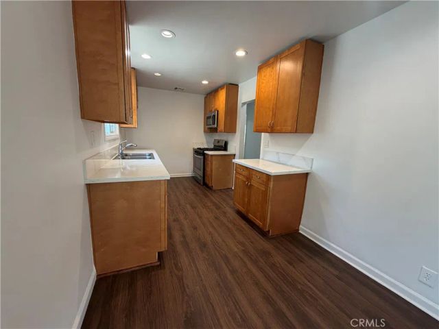 6944 Lurline Avenue, Winnetka, CA 91306