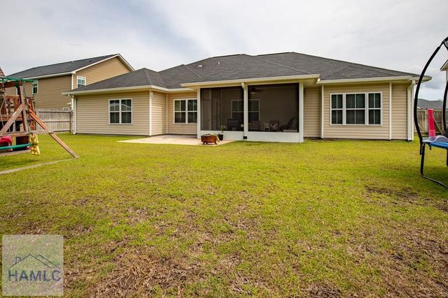 64 Valley Court, Midway, GA 31320