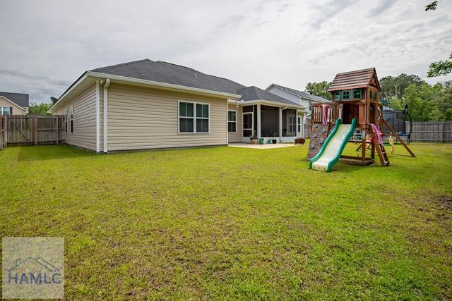 64 Valley Court, Midway, GA 31320