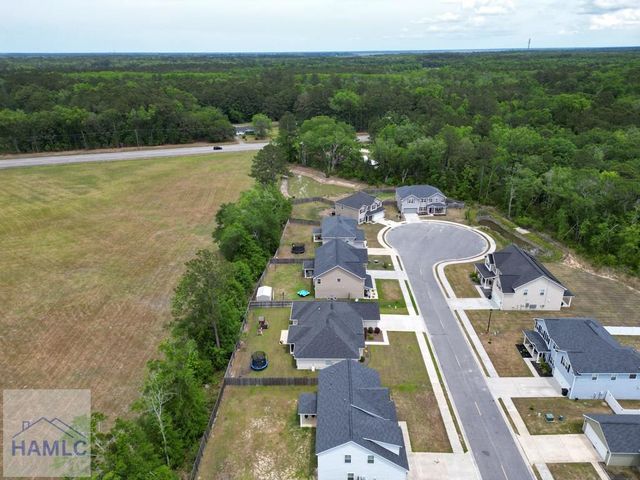 64 Valley Court, Midway, GA 31320