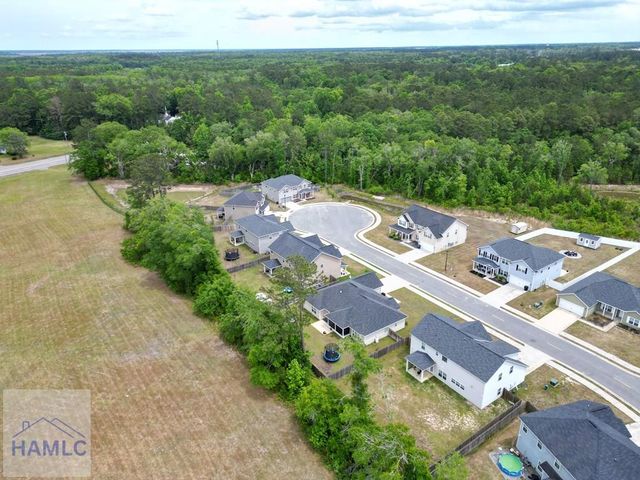 64 Valley Court, Midway, GA 31320